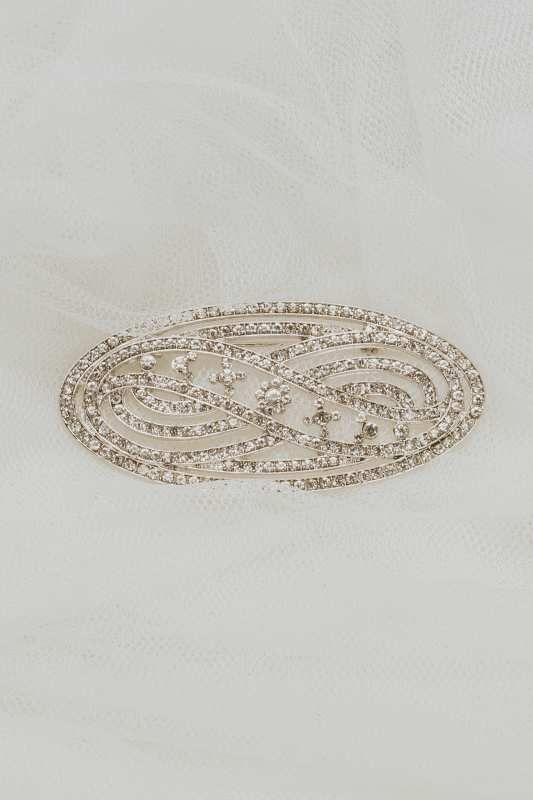 Broche mantilla 7/3