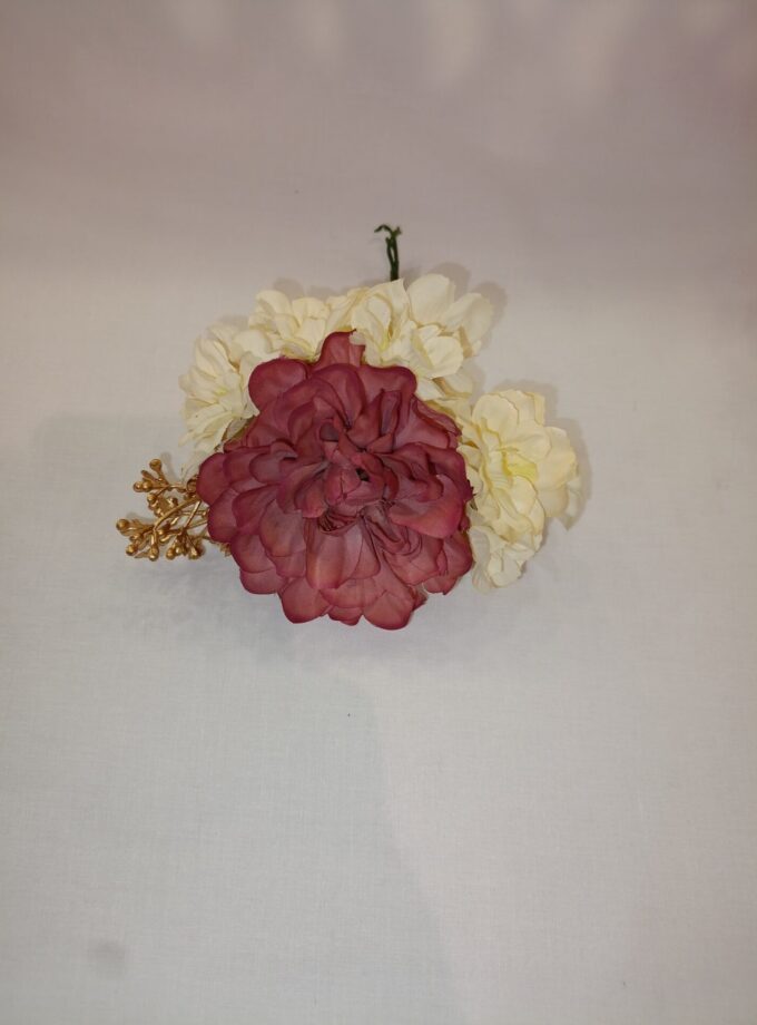 Ramillete de flores combinadas niña