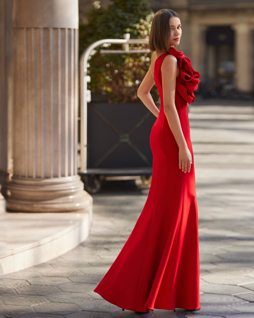 VESTIDO CEREMONIA ESCOTE ASIMETRICO CON FLOR - Imagen 2