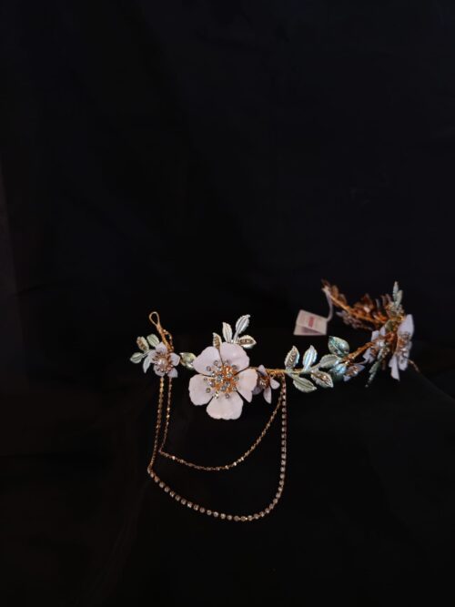 Tiara flores y hojas en color verde y blanco