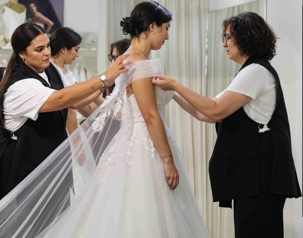 Vestidos de novia a medida Carmen Latorre