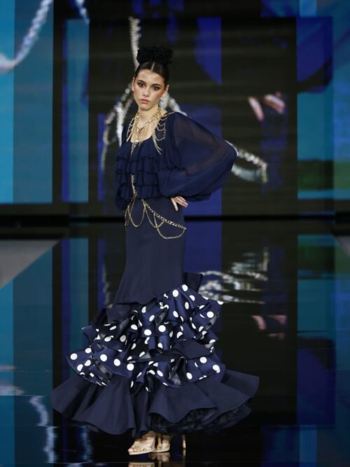 Conjunto de flamenca azul marino de dos piezas